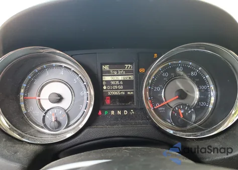 2013 Chrysler Town & Country Touring из США, поврежденный, VIN 2C4RC1BG3DR802181